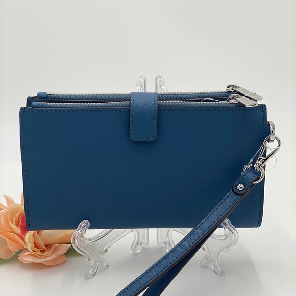 MICHAEL KORS LARGE DOUBLE ZIP WRISTLET WAllet Teal Color - Picture 14 of 16